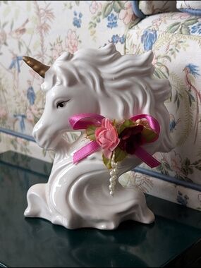 White Ceramic Unicorn Bust